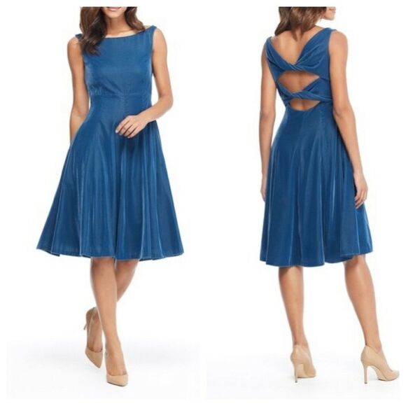 Gal Meets Glam Christine Velvet Twist Back Dress - Picture 1 of 7